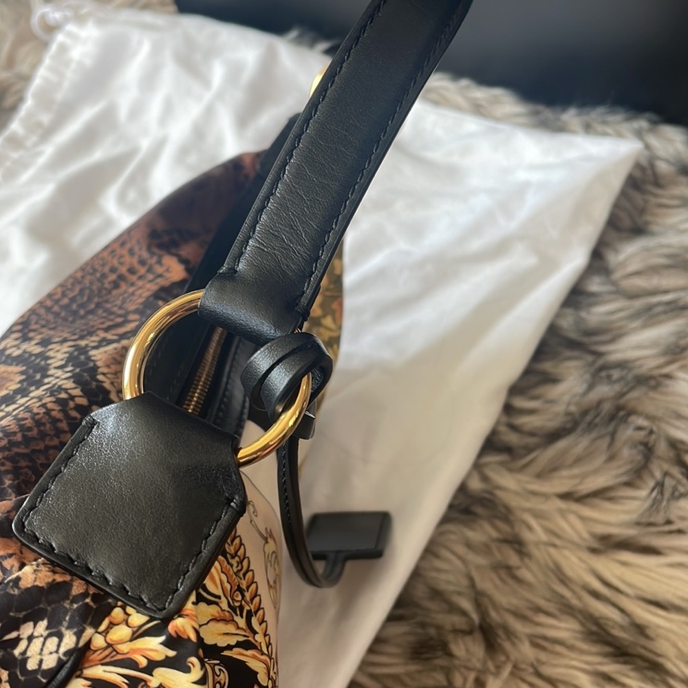 Authentic Versace bag - Picture 5 of 6